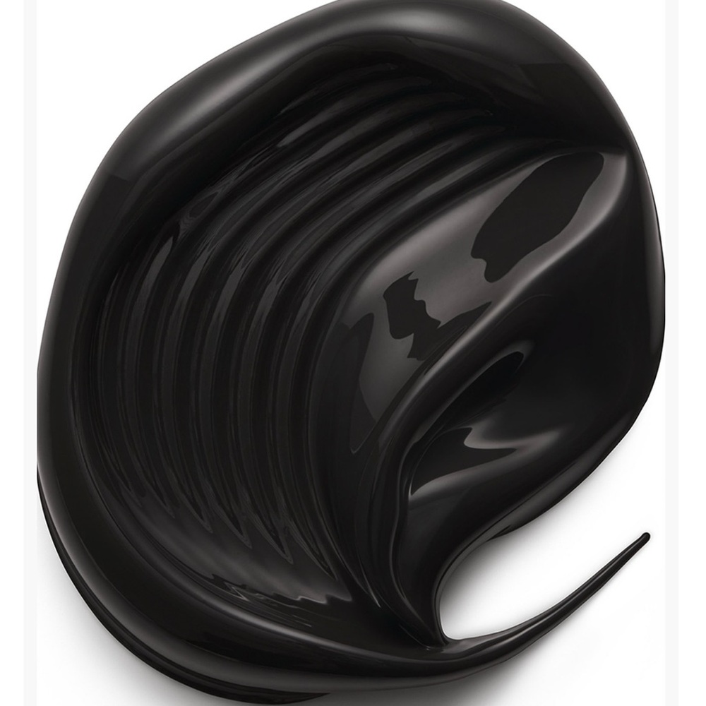 Dolce & Gabbana Cream Devotion Bag with Lipstick and Mascara - Picture 11 of 11